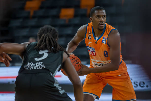 不敌热那亚 不敌热那亚