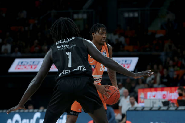 及运动员责 及运动员责