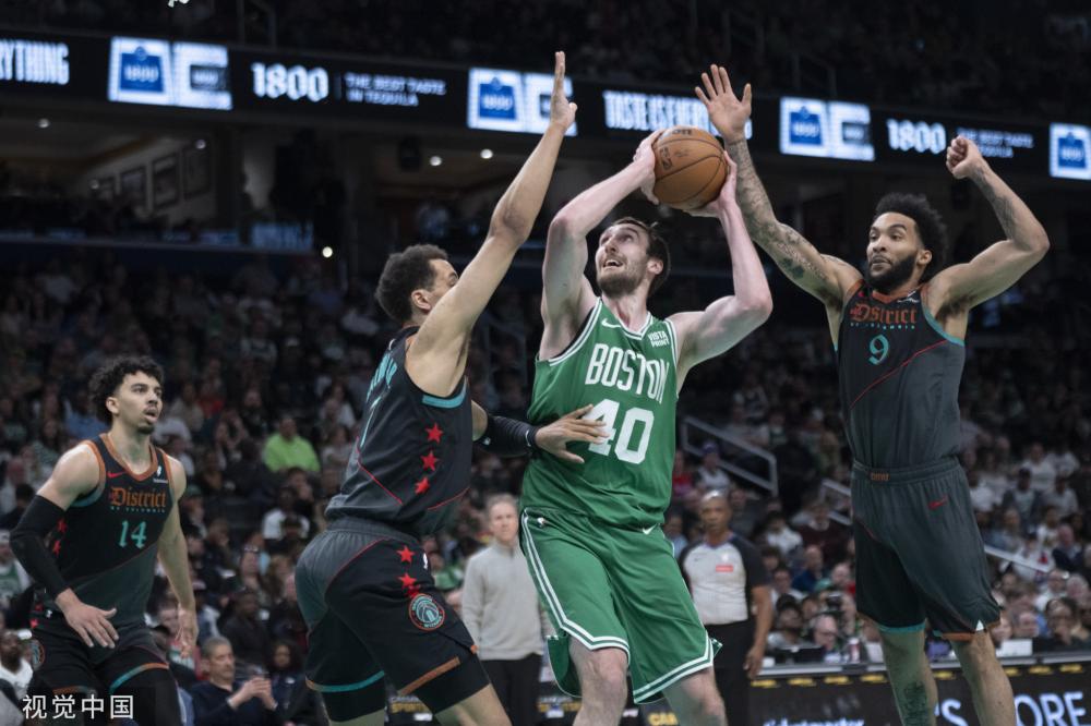 间经历了许 间经历了许